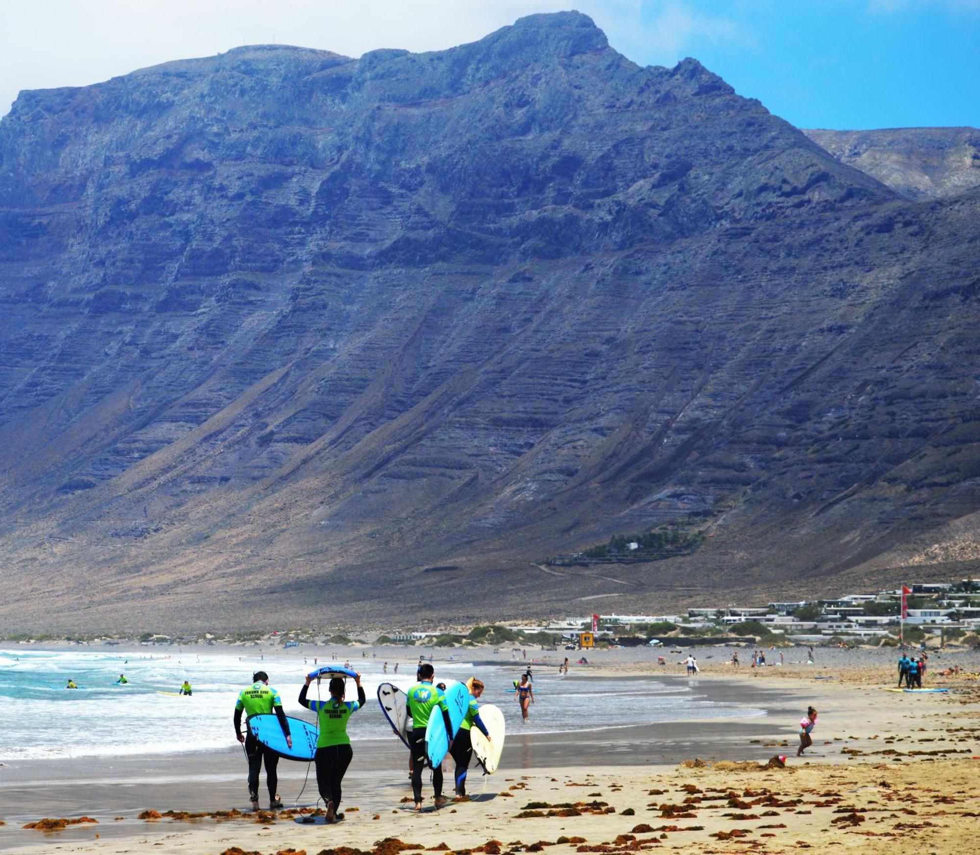 Famara Rooms ภายนอก รูปภาพ